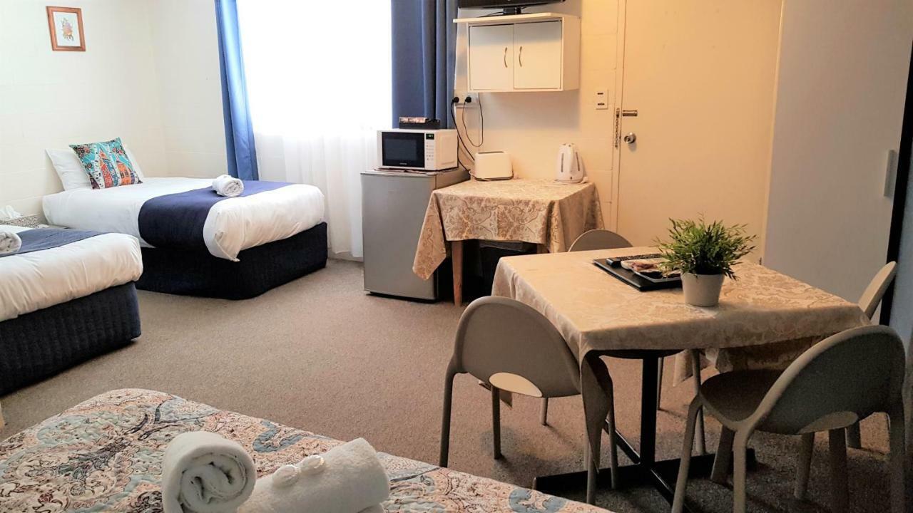 Murray Gardens Motel Stanthorpe Exterior photo